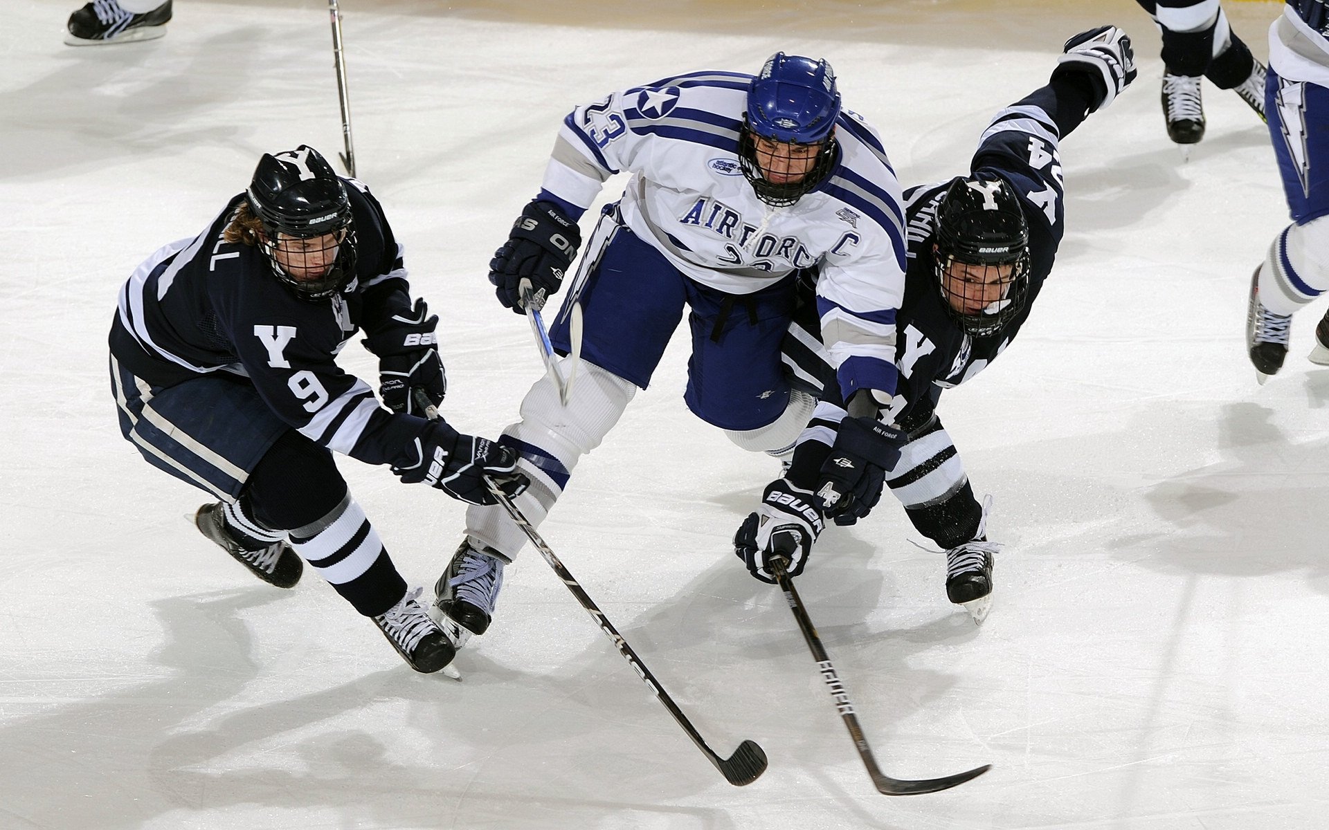 中国篮球战术体系演变及应用分析,篮球战术种类及其运用特点