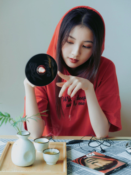 新加坡队赛制研究:如何通过团队合作在复杂赛制中取得突破,新加坡邀请赛决赛视频