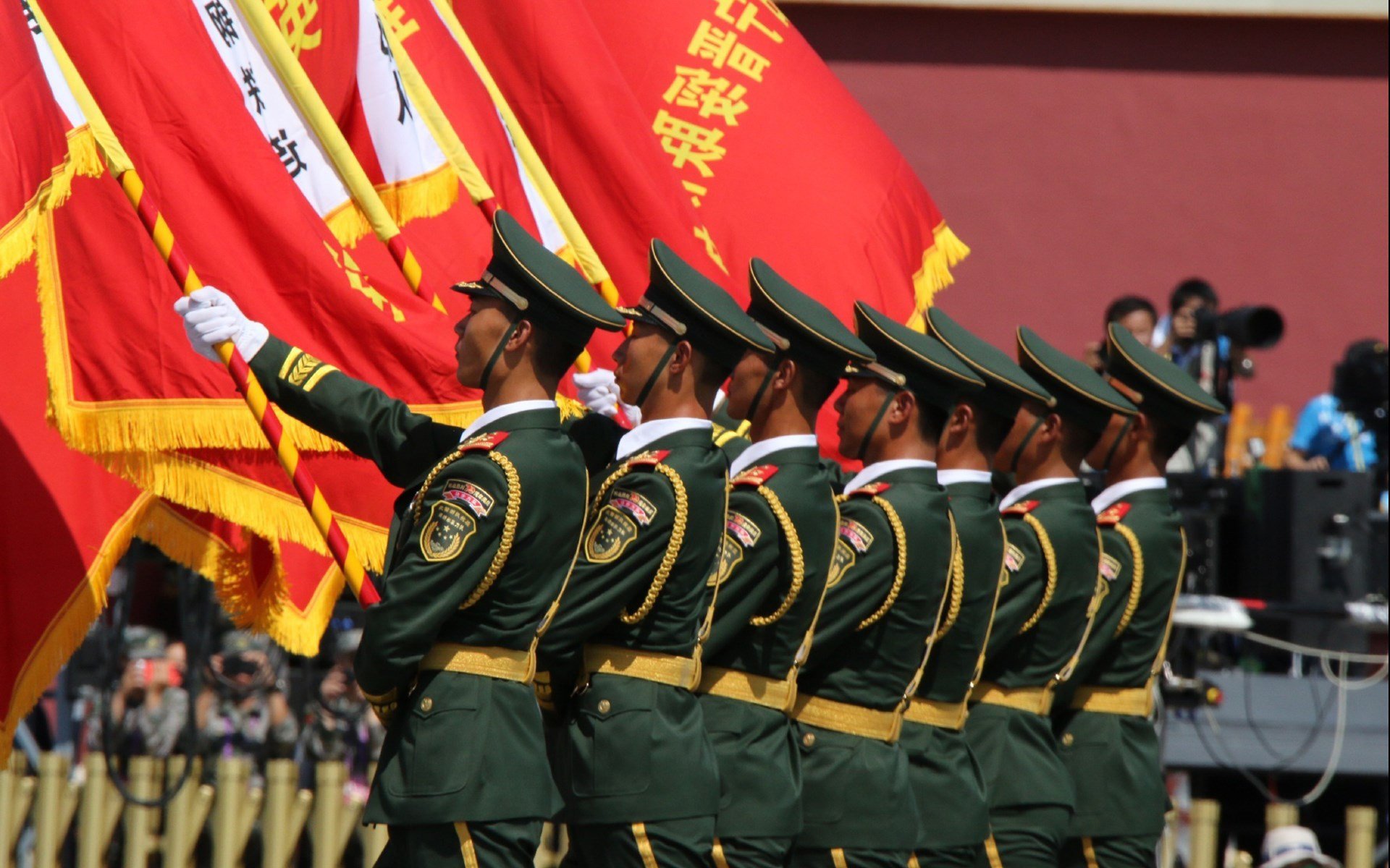 张雨霏蝶泳步伐精准有力,张雨霏蝶泳训练